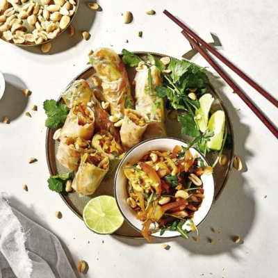 Summer Rolls z sałatką z Mango